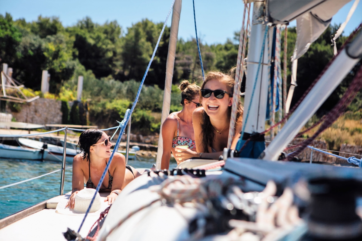 private_sailing